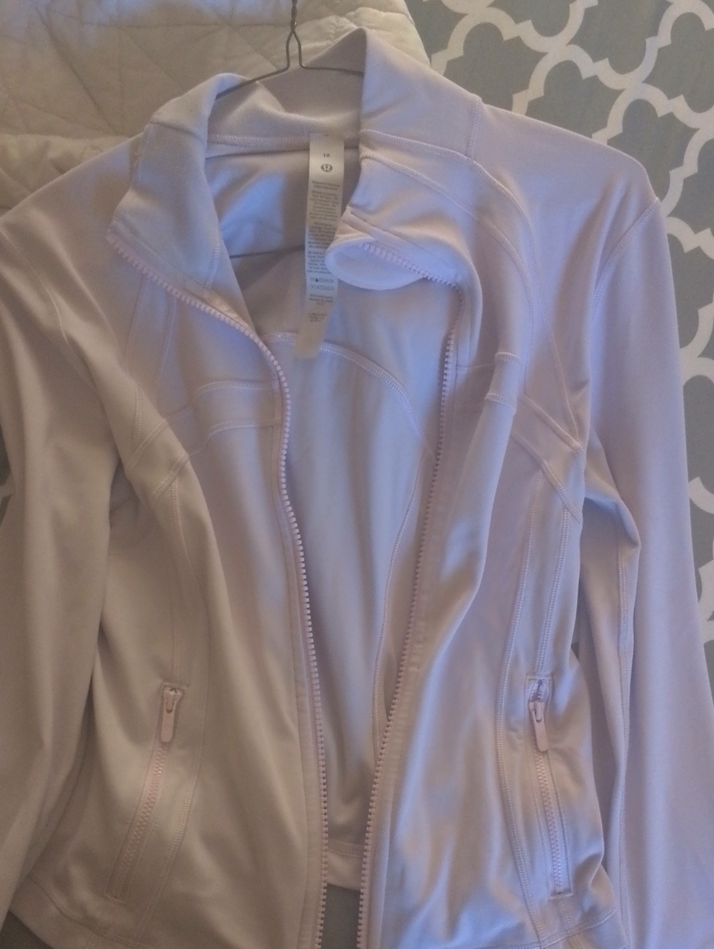 lululemon Light Pink Cropped Define Jacket - Picture 5 of 5